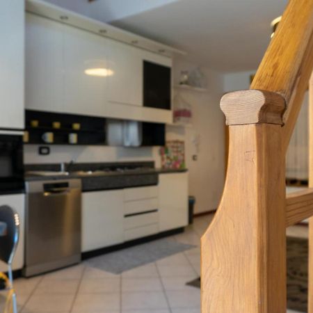 Ferienwohnung Ol Vege Casa In Centro Storico Scanzorosciate Exterior foto